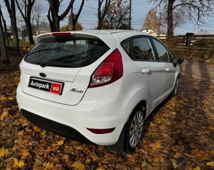 Белый Форд Фиеста, объемом двигателя 1.4 л и пробегом 149 тыс. км за 6940 $, фото 5 на Automoto.ua