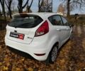 Белый Форд Фиеста, объемом двигателя 1.4 л и пробегом 149 тыс. км за 6940 $, фото 5 на Automoto.ua