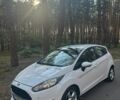 Білий Форд Фієста, об'ємом двигуна 1 л та пробігом 115 тис. км за 7700 $, фото 11 на Automoto.ua