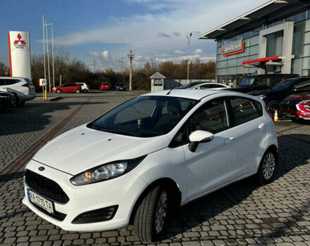 Белый Форд Фиеста, объемом двигателя 1.4 л и пробегом 147 тыс. км за 7100 $, фото 4 на Automoto.ua