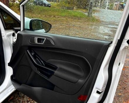 Белый Форд Фиеста, объемом двигателя 1.4 л и пробегом 149 тыс. км за 7200 $, фото 8 на Automoto.ua