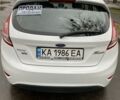 Білий Форд Фієста, об'ємом двигуна 1 л та пробігом 90 тис. км за 7300 $, фото 3 на Automoto.ua