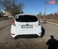 Білий Форд Фієста, об'ємом двигуна 1.24 л та пробігом 178 тис. км за 7000 $, фото 8 на Automoto.ua