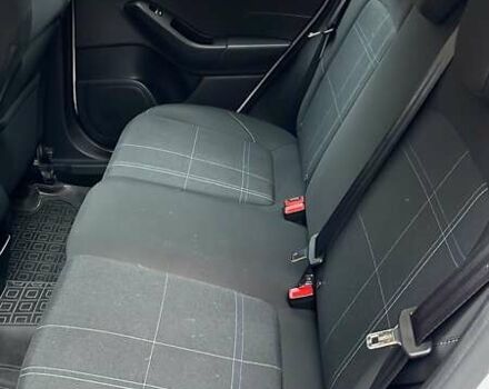 Белый Форд Фиеста, объемом двигателя 1 л и пробегом 67 тыс. км за 10500 $, фото 4 на Automoto.ua