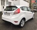 Білий Форд Фієста, об'ємом двигуна 1.6 л та пробігом 112 тис. км за 7500 $, фото 2 на Automoto.ua