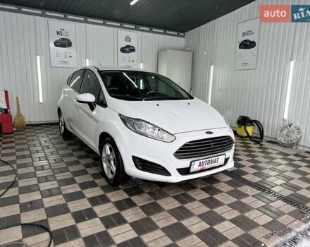 Білий Форд Фієста, об'ємом двигуна 1.6 л та пробігом 106 тис. км за 6950 $, фото 5 на Automoto.ua