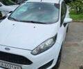 Белый Форд Фиеста, объемом двигателя 1 л и пробегом 143 тыс. км за 7500 $, фото 2 на Automoto.ua