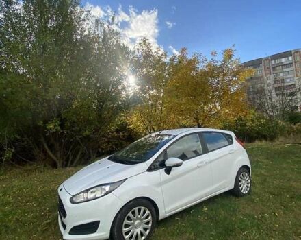 Белый Форд Фиеста, объемом двигателя 1 л и пробегом 121 тыс. км за 8700 $, фото 1 на Automoto.ua