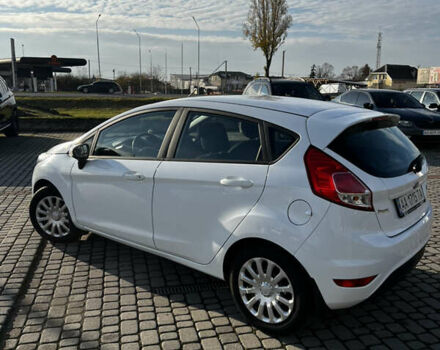 Белый Форд Фиеста, объемом двигателя 1.4 л и пробегом 147 тыс. км за 7100 $, фото 15 на Automoto.ua