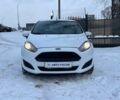 Белый Форд Фиеста, объемом двигателя 1 л и пробегом 122 тыс. км за 7990 $, фото 1 на Automoto.ua