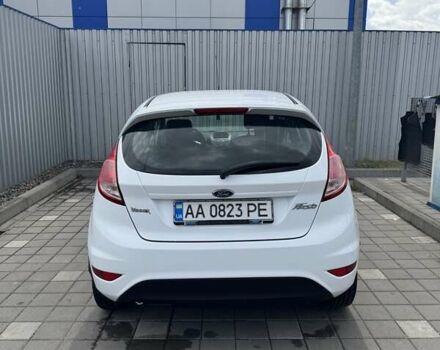 Білий Форд Фієста, об'ємом двигуна 1.24 л та пробігом 130 тис. км за 6800 $, фото 5 на Automoto.ua