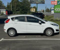 Белый Форд Фиеста, объемом двигателя 1 л и пробегом 132 тыс. км за 8500 $, фото 3 на Automoto.ua