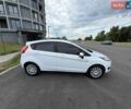 Белый Форд Фиеста, объемом двигателя 1.24 л и пробегом 153 тыс. км за 5800 $, фото 7 на Automoto.ua