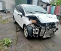 Белый Форд Фиеста, объемом двигателя 1 л и пробегом 96 тыс. км за 4900 $, фото 2 на Automoto.ua