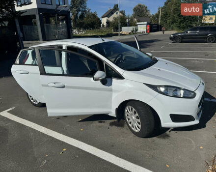 Белый Форд Фиеста, объемом двигателя 1 л и пробегом 132 тыс. км за 8500 $, фото 9 на Automoto.ua