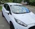 Білий Форд Фієста, об'ємом двигуна 1 л та пробігом 143 тис. км за 7772 $, фото 1 на Automoto.ua