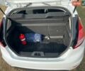 Білий Форд Фієста, об'ємом двигуна 1.39 л та пробігом 146 тис. км за 6399 $, фото 57 на Automoto.ua