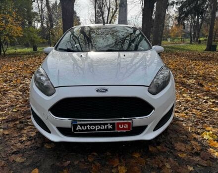 Белый Форд Фиеста, объемом двигателя 1.4 л и пробегом 149 тыс. км за 6940 $, фото 1 на Automoto.ua