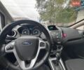 Білий Форд Фієста, об'ємом двигуна 1.6 л та пробігом 198 тис. км за 7900 $, фото 9 на Automoto.ua