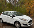 Белый Форд Фиеста, объемом двигателя 1.39 л и пробегом 149 тыс. км за 6200 $, фото 2 на Automoto.ua