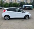 Белый Форд Фиеста, объемом двигателя 1 л и пробегом 81 тыс. км за 10900 $, фото 2 на Automoto.ua