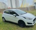 Белый Форд Фиеста, объемом двигателя 1 л и пробегом 121 тыс. км за 8700 $, фото 20 на Automoto.ua