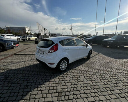 Белый Форд Фиеста, объемом двигателя 1.4 л и пробегом 147 тыс. км за 7100 $, фото 11 на Automoto.ua