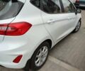 Белый Форд Фиеста, объемом двигателя 1 л и пробегом 67 тыс. км за 10500 $, фото 1 на Automoto.ua