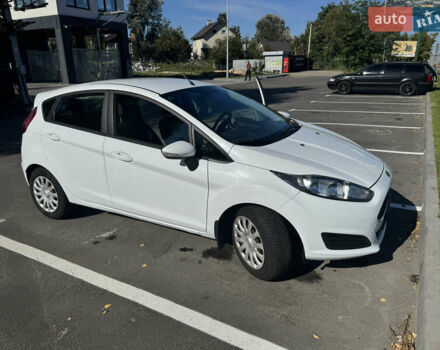 Белый Форд Фиеста, объемом двигателя 1 л и пробегом 132 тыс. км за 8500 $, фото 8 на Automoto.ua