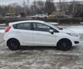 Білий Форд Фієста, об'ємом двигуна 1 л та пробігом 116 тис. км за 5999 $, фото 2 на Automoto.ua