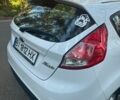 Білий Форд Фієста, об'ємом двигуна 1 л та пробігом 115 тис. км за 7700 $, фото 4 на Automoto.ua