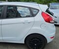 Білий Форд Фієста, об'ємом двигуна 1 л та пробігом 143 тис. км за 8000 $, фото 4 на Automoto.ua