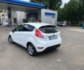 Белый Форд Фиеста, объемом двигателя 1 л и пробегом 81 тыс. км за 10900 $, фото 6 на Automoto.ua
