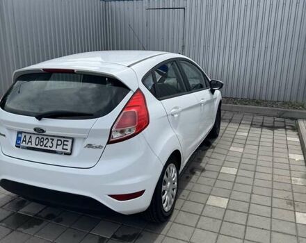 Білий Форд Фієста, об'ємом двигуна 1.24 л та пробігом 130 тис. км за 6800 $, фото 6 на Automoto.ua