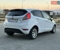 Білий Форд Фієста, об'ємом двигуна 1 л та пробігом 54 тис. км за 9900 $, фото 10 на Automoto.ua
