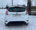 Білий Форд Фієста, об'ємом двигуна 1 л та пробігом 122 тис. км за 7990 $, фото 5 на Automoto.ua