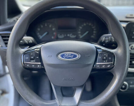 Білий Форд Фієста, об'ємом двигуна 1.08 л та пробігом 134 тис. км за 9999 $, фото 12 на Automoto.ua