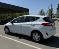 Белый Форд Фиеста, объемом двигателя 1 л и пробегом 93 тыс. км за 9800 $, фото 1 на Automoto.ua