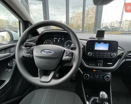 Белый Форд Фиеста, объемом двигателя 1.08 л и пробегом 101 тыс. км за 8990 $, фото 16 на Automoto.ua