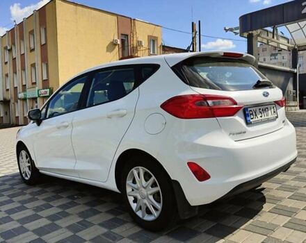 Белый Форд Фиеста, объемом двигателя 1.1 л и пробегом 165 тыс. км за 8500 $, фото 4 на Automoto.ua