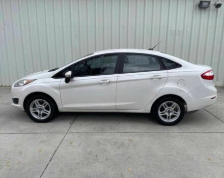 Білий Форд Фієста, об'ємом двигуна 1.6 л та пробігом 32 тис. км за 1200 $, фото 3 на Automoto.ua