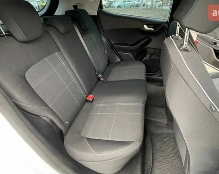 Белый Форд Фиеста, объемом двигателя 1.08 л и пробегом 101 тыс. км за 8990 $, фото 8 на Automoto.ua