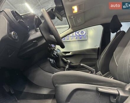 Белый Форд Фиеста, объемом двигателя 1.08 л и пробегом 83 тыс. км за 8300 $, фото 23 на Automoto.ua