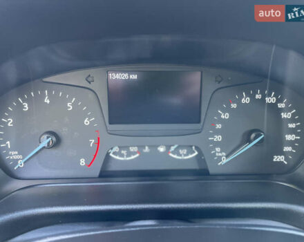 Білий Форд Фієста, об'ємом двигуна 1.08 л та пробігом 134 тис. км за 9999 $, фото 23 на Automoto.ua