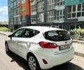 Білий Форд Фієста, об'ємом двигуна 1 л та пробігом 129 тис. км за 7483 $, фото 4 на Automoto.ua