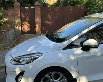 Белый Форд Фиеста, объемом двигателя 1 л и пробегом 58 тыс. км за 12900 $, фото 8 на Automoto.ua