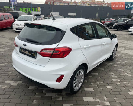 Белый Форд Фиеста, объемом двигателя 1.08 л и пробегом 130 тыс. км за 7500 $, фото 6 на Automoto.ua