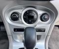Білий Форд Фієста, об'ємом двигуна 1.6 л та пробігом 150 тис. км за 7033 $, фото 6 на Automoto.ua