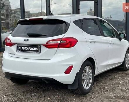 Белый Форд Фиеста, объемом двигателя 1.08 л и пробегом 101 тыс. км за 8990 $, фото 5 на Automoto.ua