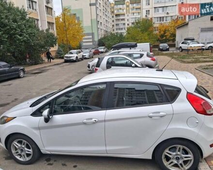 Форд Фиеста 2018 в Вишневом на Automoto.ua Белый Форд Фиеста, объемом двигателя 1.6 л и пробегом 141 тыс. км за 9500 $, фото 5 на Automoto.ua